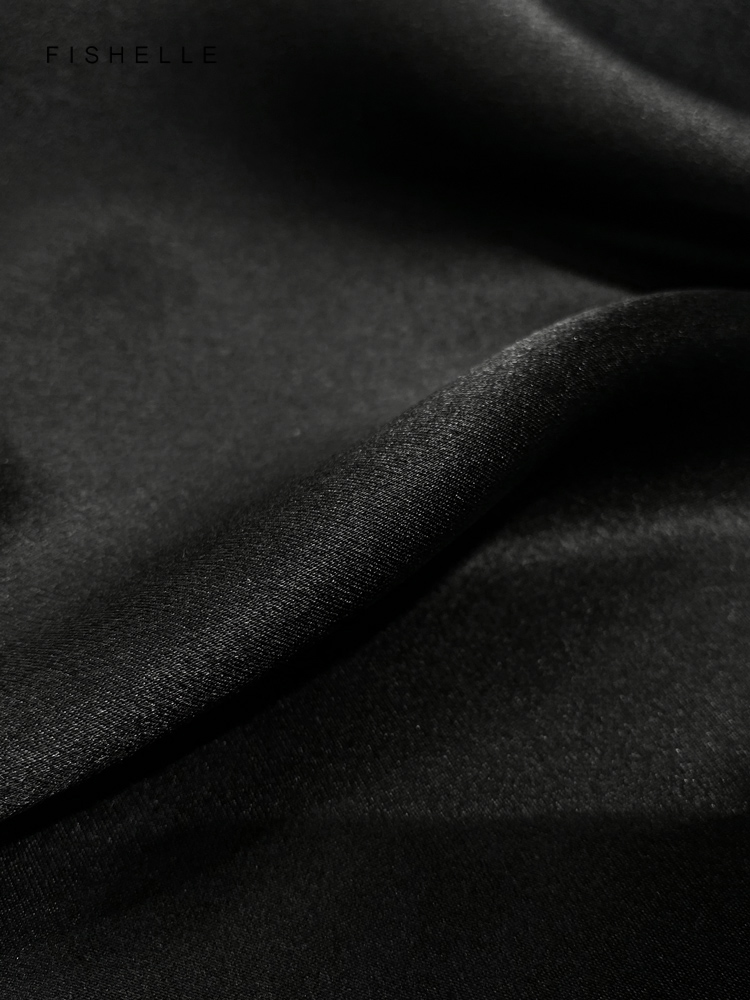 Solid color black pure silk sc - Scarf Silk Square recension och pris